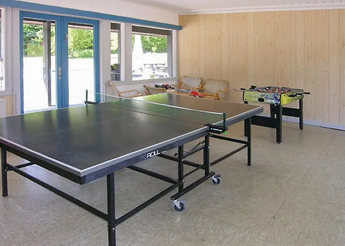 Сasa de vacaciones In With Outdoor Swimming Pool *